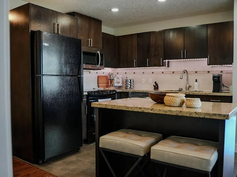 Elevated Elegance Apartment Calgary